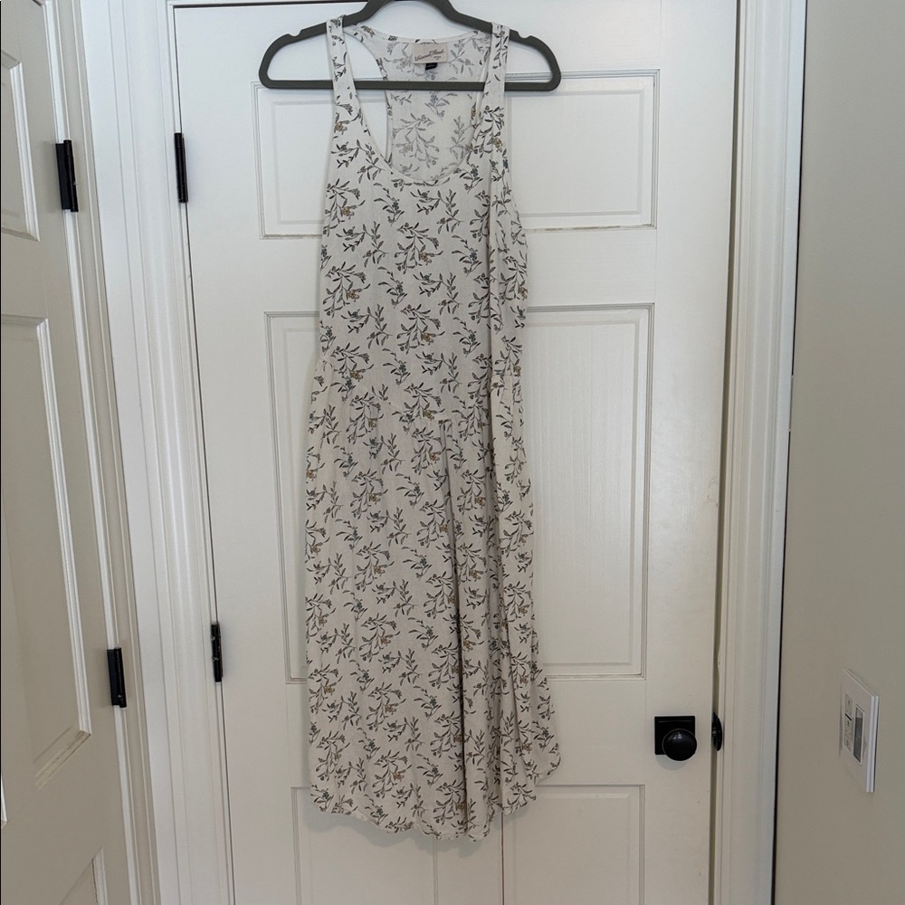 Universal Thread Cream Floral Sleeveless Maxi Dress